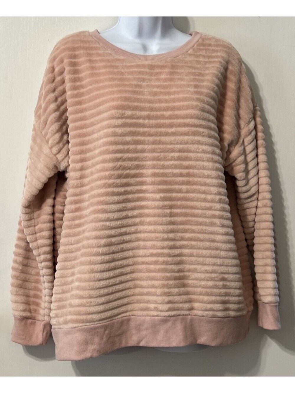 A.N.A. A New Approach Pink Fuzzy Ribbed Sweatshirt Crewneck Size L Cozy